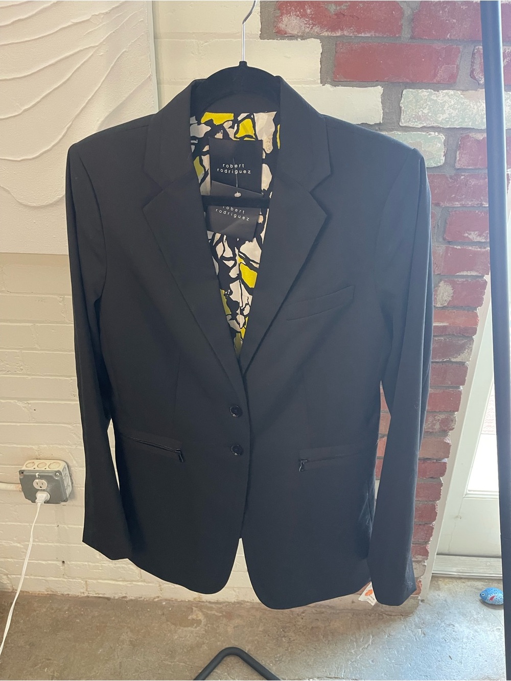 NWT Robert Rodriguez Women's Black Tailored Blazer